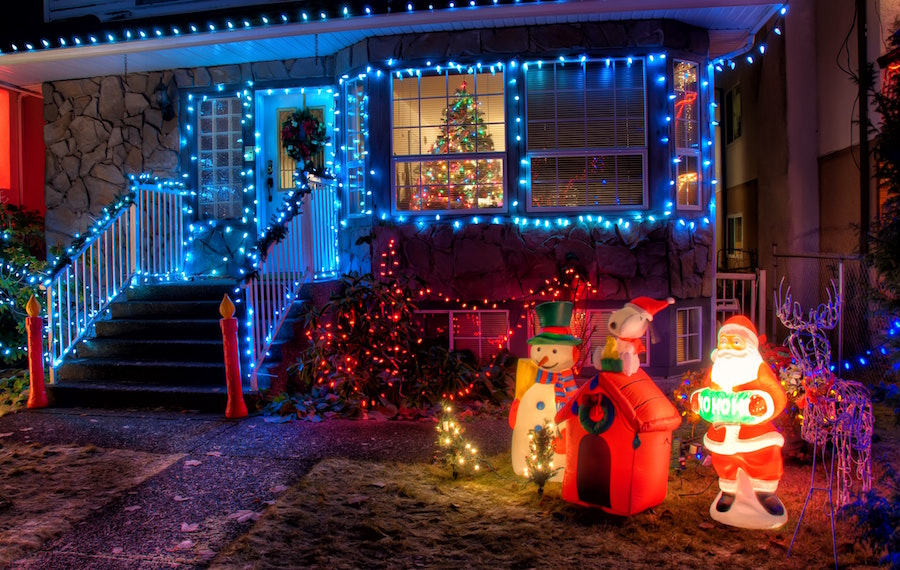 lawsuit christmas display